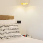 Aurea Collection Sea View Апартаменты Чефалу