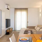 Aurea Collection Sea View Апартаменты