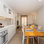 Aurea Collection Sea View Апартаменты Чефалу